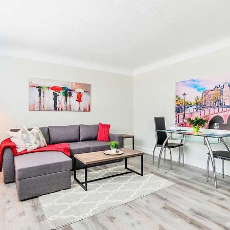 Modern Apartment In Corktown Hamilton Sleeps 4 Esterno foto
